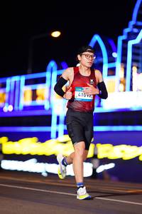 BIB: 4107
                            <button type="button" onclick="openModal(22830572)" class="btn btn-primary btn-sm float-right btn-popup" data-toggle="modal" data-target=".modal-high-quality">
                        <i class="fas fa-shopping-cart"></i> Add to Cart
                    </button>
                                            <button type="button" onclick="isThisMe(22830572, true)" class="btn btn-success btn-sm float-right btn-popup btn-isme hidden" data-toggle="tooltip" data-placement="bottom" title="นี่คือรูปของคุณใช่ไหม คลิกที่นี่เพื่อเอาเข้าอัลบั้ม">
                        <i class="fas fa-plus"></i> Add to album
                    </button>
                    <button type="button" onclick="isThisMe(22830572, false)" class="btn btn-warning btn-sm float-right btn-popup btn-isnotme hidden">
                        <i class="fas fa-ban"></i> Remove from album
                    </button>